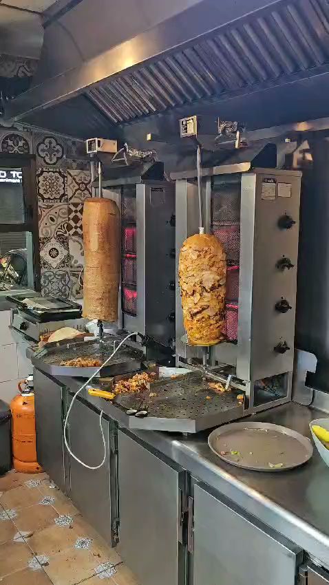 Kolachi Kebab Pizzeria (Halal) · Fotos 7